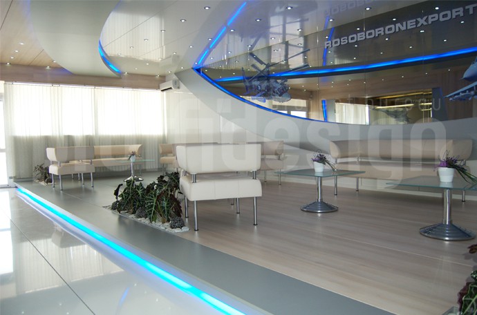 Дизайн интерьера шале компании «РОСОБОРОНЭКСПОРТ» на выставке «МАКС-2009»